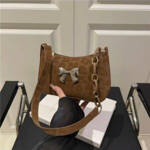 High-end leopard-print underarm bag