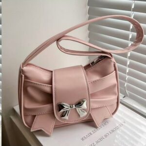 Butterfly-shaped bag