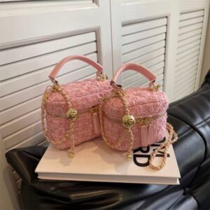 Box mouth red envelope