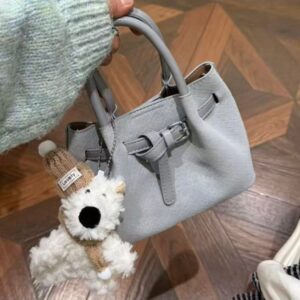 Large capacity cross-body bag