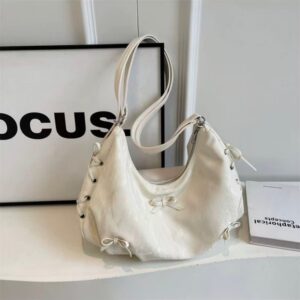 Single shoulder cross-body bag